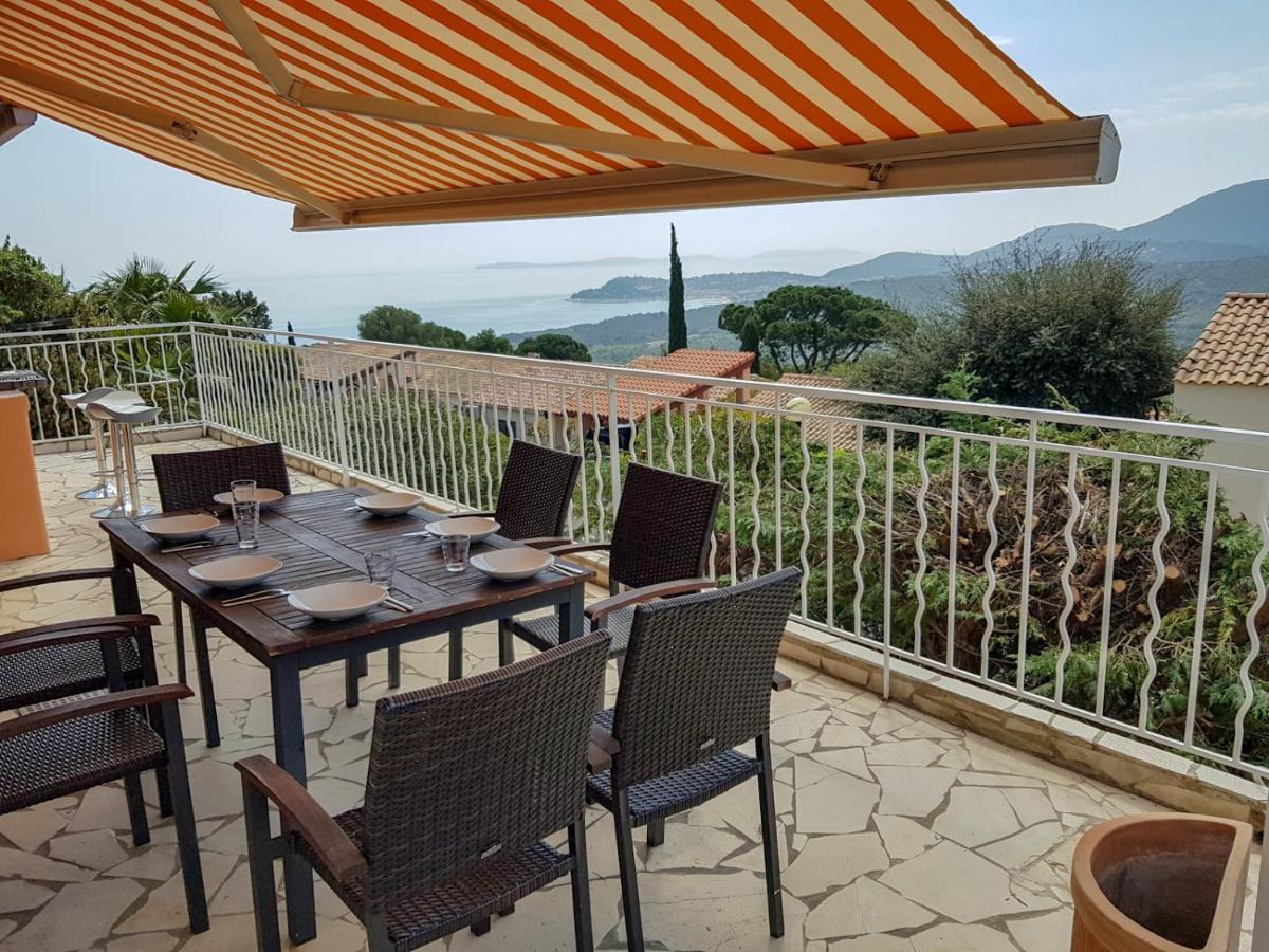 Villa Mit Grossartigem Panoramablick Auf Das Meer Und Direkt Am Pool La Croix-Valmer Exteriör bild