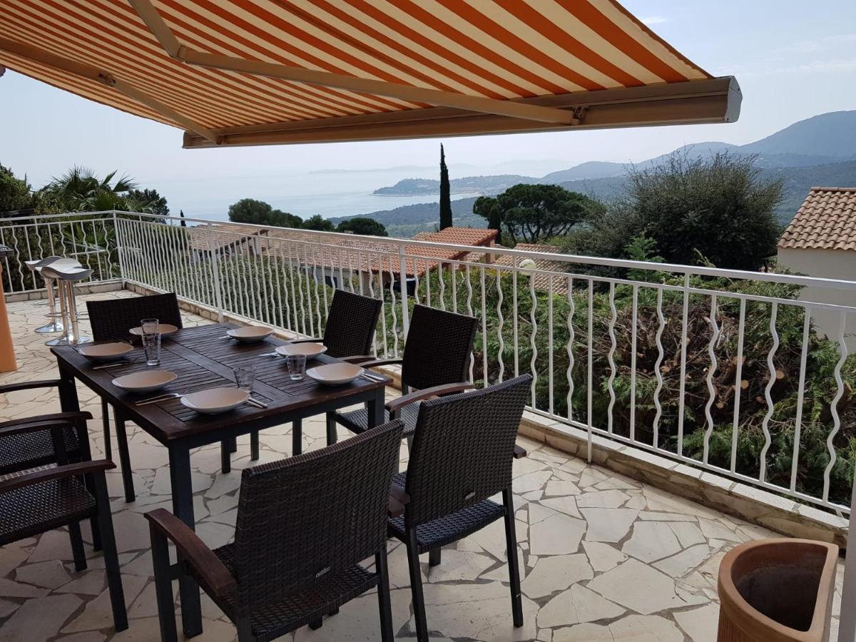 Villa Mit Grossartigem Panoramablick Auf Das Meer Und Direkt Am Pool La Croix-Valmer Exteriör bild